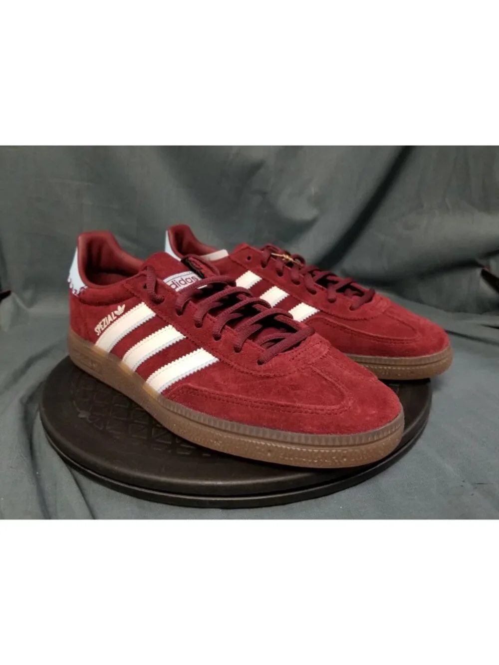Adidas Handball Spezial Shadow Red Off White Sky JS5042 Men Size 8.5 NEW NO BOX